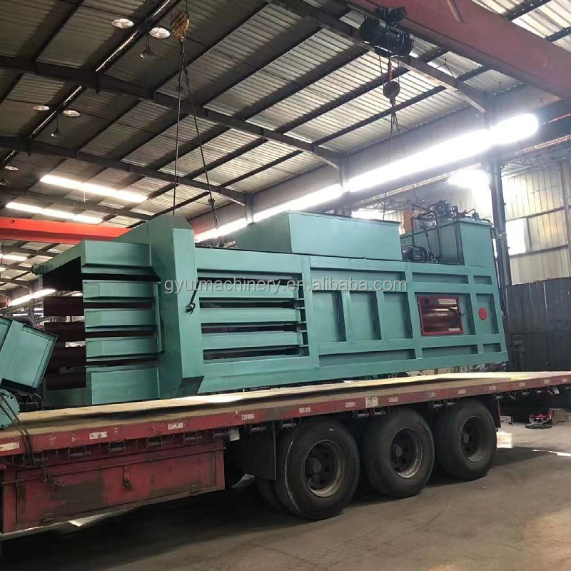 400-500kg 용량 수압 정사각형 짚 발러 2620*2140*3390MM 최대 용량 5톤/시간