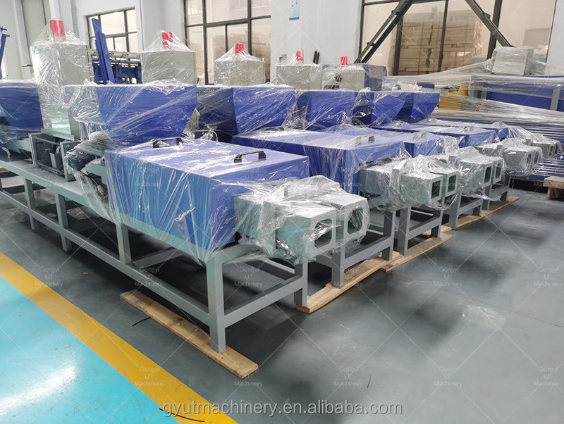 15Kw 핫 프레스 목재 팔레트 발 만들기 기계 부드러운 생산 프로세스