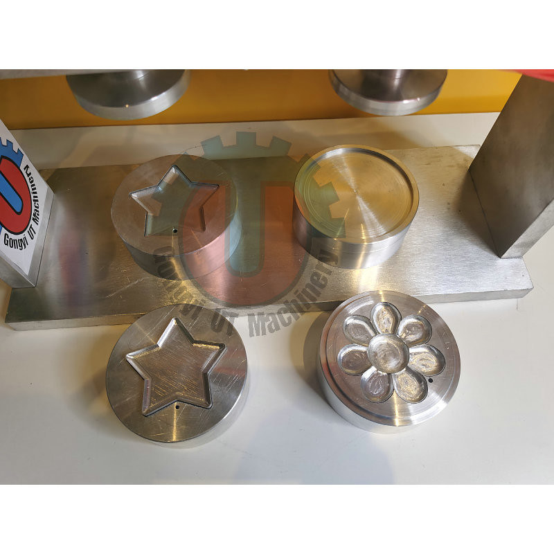 작동하기 쉬운 욕실 폭탄 소금 공 수동 압력 작은 수축 랩 휘발성 기계