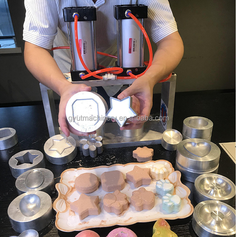 작동하기 쉬운 욕실 폭탄 소금 공 수동 압력 작은 수축 랩 휘발성 기계