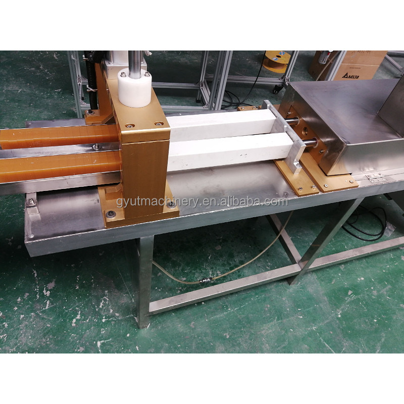 농장 및 비누 생산 요구 사항에 대한 자동 규모 비누 제조 기계