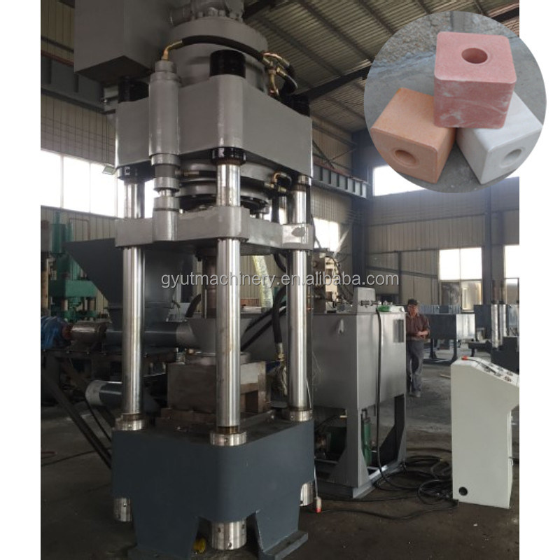 50000 UT 8 톤/시간 가축 소금 씹기 생산용 수압 블록 씹기 기계