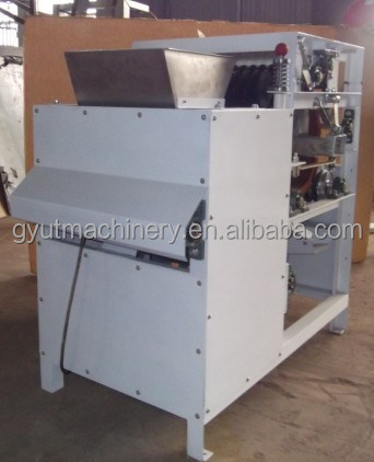 85-95% 전체 핵 비율 오브리코트 핵을 찢고 찢는 습한 껍질을 벗기는 기계