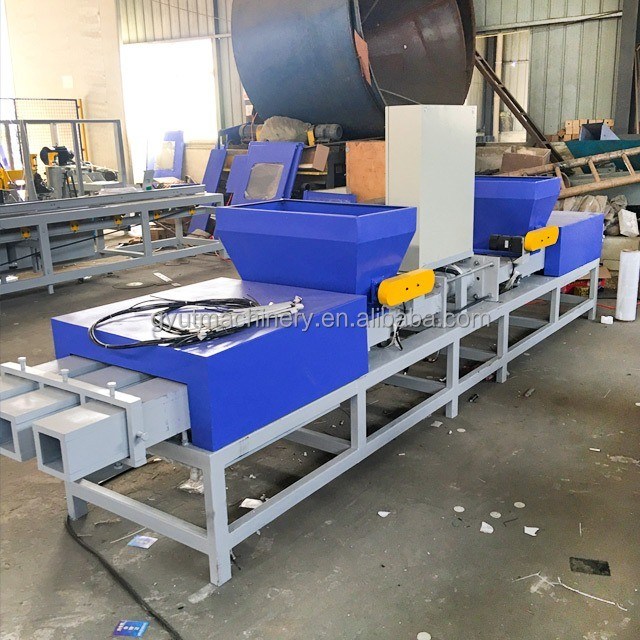 목재 처리 과정 온 압축 된 목재 블록 압축 기계에 대한 완전 자동 절단기