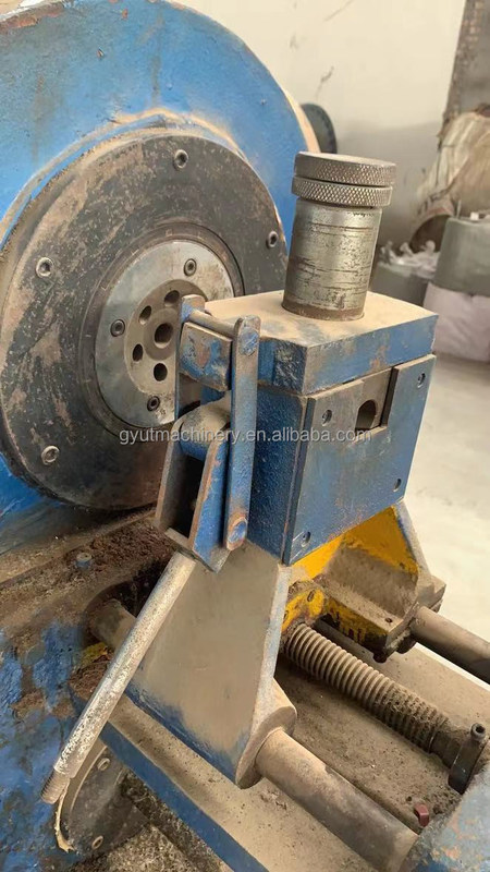 당신의 생산 필요를 충족하기 위해 강철 와이어 로프에 대한 두 번째 손 스트랜딩 기계 라인