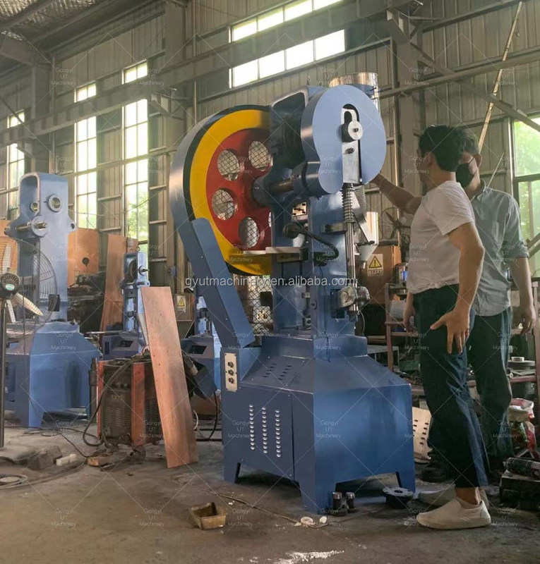 나프탈렌 모스 볼 생산을 위한 다재다능한 목욕 폭탄 볼 프레스 머신