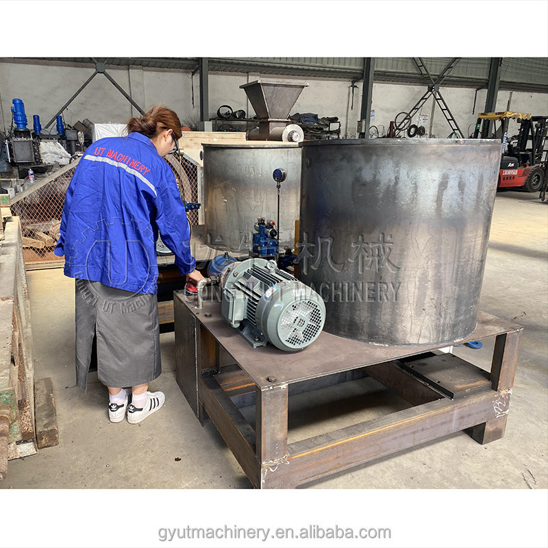 시간당 250-300kg 용량 폐기물 종이판을 위한 수압 목재 브리켓 프레스 메이커