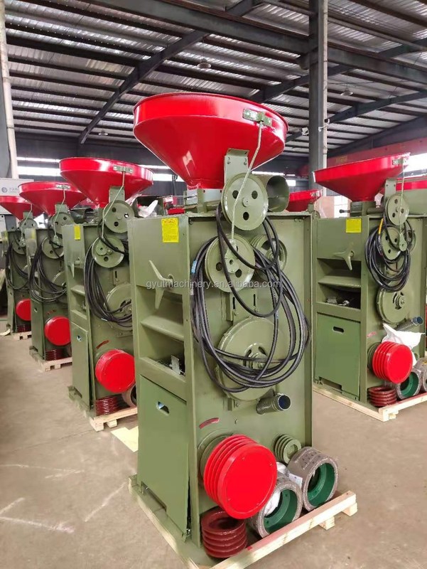 콤팩트 하얀 쌀 처리 고무 롤러 220V / 380V 전압의 쌀 밀링 기계