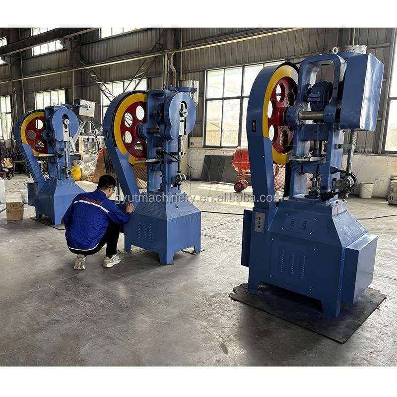 심장 도넛 곰팡이와 완전 자동 프레스와 함께 주문 제작 목욕 폭탄 만드는 기계