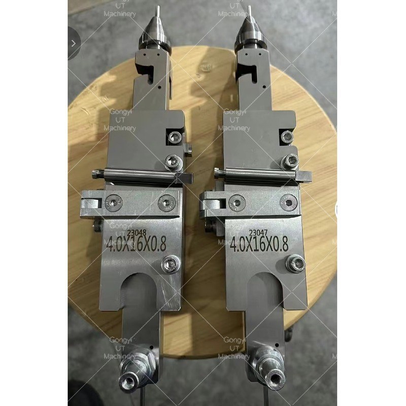 고 생산성 5 축 붓 만드는 기계 주문 제작 하키 화장실 붓 톱팅