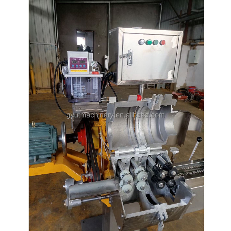 영상 기술 지원 신선하고 끈적 인 옥수수를위한 수삼 옥수수 밀봉 기계